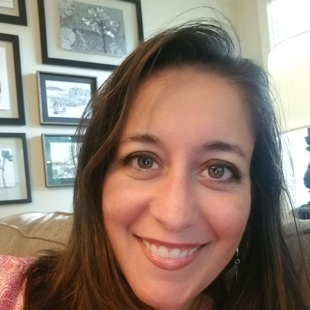 Meet your Posher, Elisa